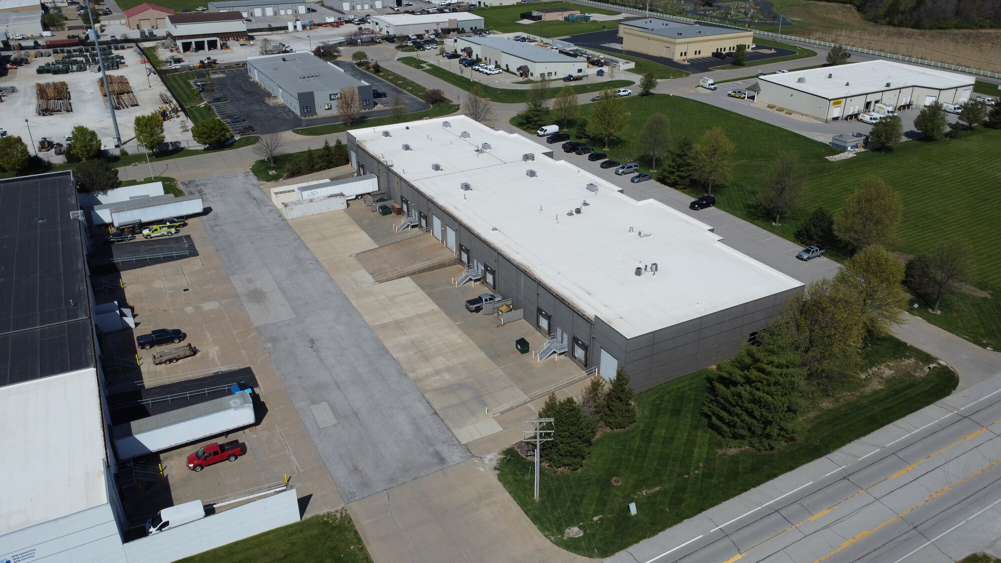 Rear loading area at Stag Industrial showing all 8 dock-high doors